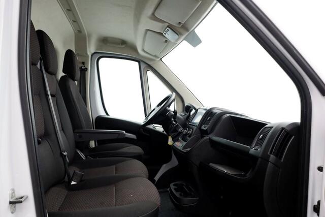 Opel MOVANO 2.2D 140pk L2H2 Airco/Carplay/Camera 04-2023