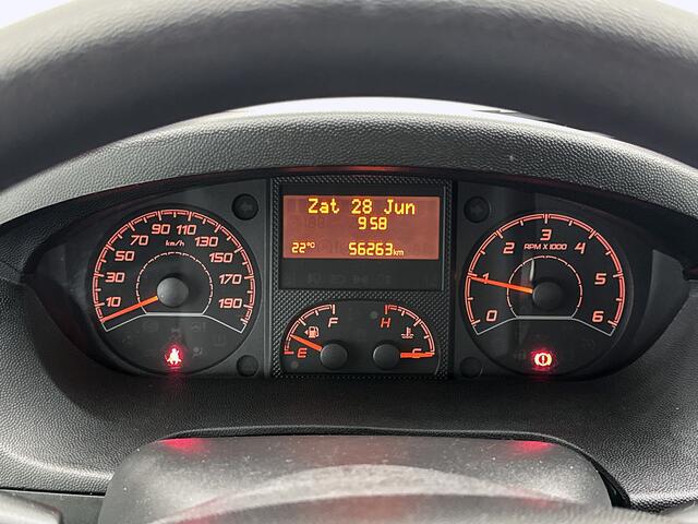 Opel MOVANO 2.2D 140pk Meubelbak Bakwagen met Laadklep Achteruitrijcamera Cruise Control