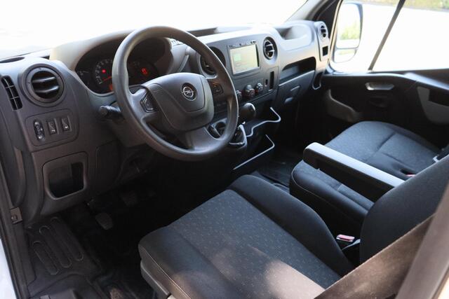 Opel MOVANO 2.3 CDTI L2H2 2017 | Dealeronderhouden | Airco | Trekhaak | Navigatie | Cruise Control | DAB Radio | Stuurwiel Bediening | Nationale Autopas