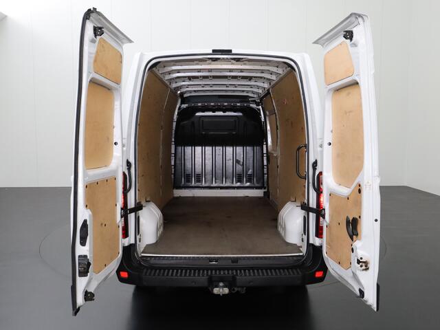 Opel MOVANO 2.3CDTi 135PK L3H2 Maxi | Navigatie | Camera | 3-Persoons | Betimmering
