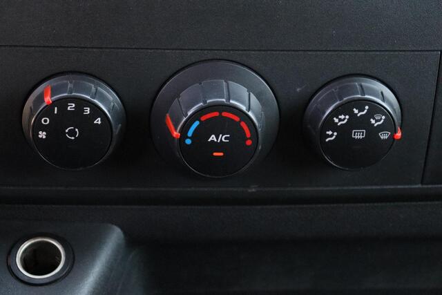 Opel MOVANO 2.3 CDTI L2H2 2018 NAP | Navigatie | Bluetooth | Airco | Camera | Geveerde stoel | Trekhaak | Cruise control | Elektrische ramen | PDC | Zeer nette bus