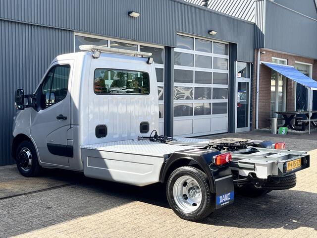 Opel MOVANO 2.3 CDTI BiTurbo L2 BE-Trekker 8300kg totaalgewicht Airco Cruise controle Navigatie Bluetooth 3-Persoons Euro 6 be trekker Trekker Oplegger trekker Schotel Sattelzugmachine