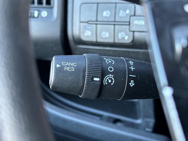 Opel MOVANO 2.2D 140 Zwaar L2H2 Edition/ Zij-Schuifdeur rechts/ DAB+/ Camera/ Navi/ Airco/ Cruise/ Elek. pakket/ Bluetooth/ Armsteun/ Multi. Stuur/ PDC/ LED Dagrijverl.