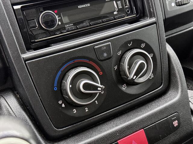 Opel MOVANO 2.2D Financial lease 140pk Bakwagen met Laadklep Achteruitrijcamera Cruise Control Meubelbak