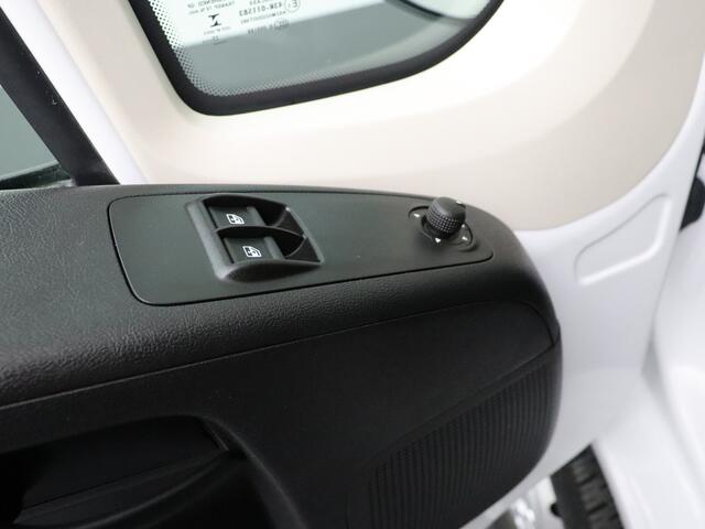 Opel MOVANO 2.3CDTi 140PK Bakwagen+Laadklep | Trekhaak !! | Airco | Camera | 3-Persoons | Dakspoiler