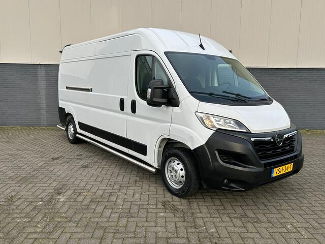 Opel MOVANO 2.2D 120 L3H2 Camera Cruise-Control EURO6.3 Elek.Ramen SchuifdeurRechts VolledigTussenschot Edition Sidebars Treeplank Dab Bluetooth Airco Elek.Spiegels DealerOnderhouden 6-Versn. 2500 kg trekvermogen