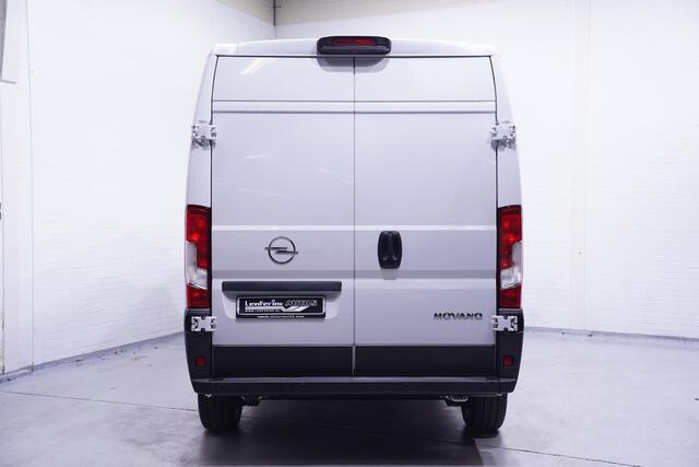 Opel MOVANO 2.2D 140 pk L2H2 White&Black Edition Navi 18" LMV, Bullbar + Sidebars Zwart, Camera, Apple Carplay, 3-Zits, Nieuw