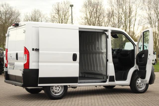 Opel MOVANO 2.2D 140pk L1H1 3.5t | Cruise | Carplay/Android | Navi | Camera | PDC | Lease 360,- p/m