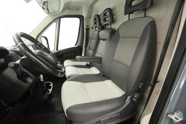 Opel MOVANO 2.2 Turbo L3H2 140PK | Werkbus | Airco | Cruise | Carplay | 3 Zits | Parkeersens. | Trekhaak | Imperiaal