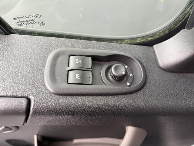 Opel MOVANO 2.3CDTI 145PK BiTurbo Bakwagen | Laadklep Trekhaak 2500Kg | Navigatie | Airco | Camera | Cruise | Airco