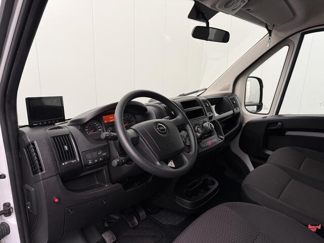 Opel MOVANO Bakwagen+Laadklep | 1046Kg Laadvermogen | Airco | Camera | Cruise | 3-Zits