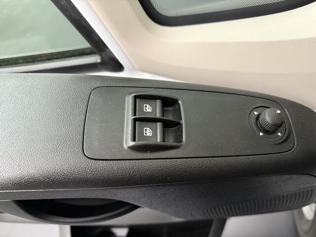 Opel MOVANO Bakwagen+Laadklep | 1046Kg Laadvermogen | Airco | Camera | Cruise | 3-Zits