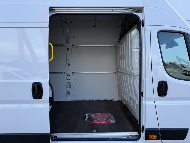 Opel MOVANO Electric 110kWh 270PK L3H3 420km WLTP BEV Elektrisch Snelladen Adaptive Cruise Control Climate control Navigatie Android Auto Laadkabel Parkeersensoren