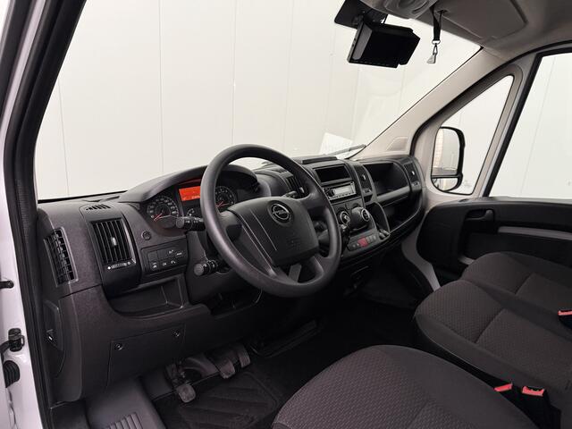 Opel MOVANO 2.2HDI 140PK Bakwagen+Laadklep | 1046 KG Laden | Airco | Cruise | Camera | 3-Zits | Dakspoiler