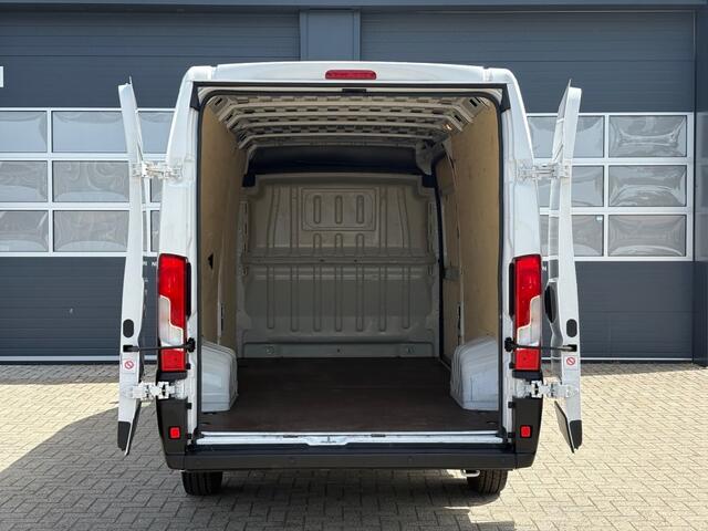 Opel MOVANO L3H2 2.2D 140PK 3,0 T / Airco / Cruise / Carplay / Bluetooth / PDC / DAB / Rijstrook Assist / 270gr achterdeuren