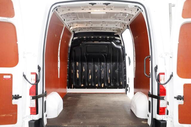 Opel MOVANO 2.3 Turbo 150pk L2H2 Airco/Navi/Imeriaal 05-2021