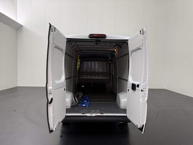 Opel MOVANO 140PK L3H2 | Fabrieksgarantie | Airco | Cruise | Camera | Betimmering | 3-Zits