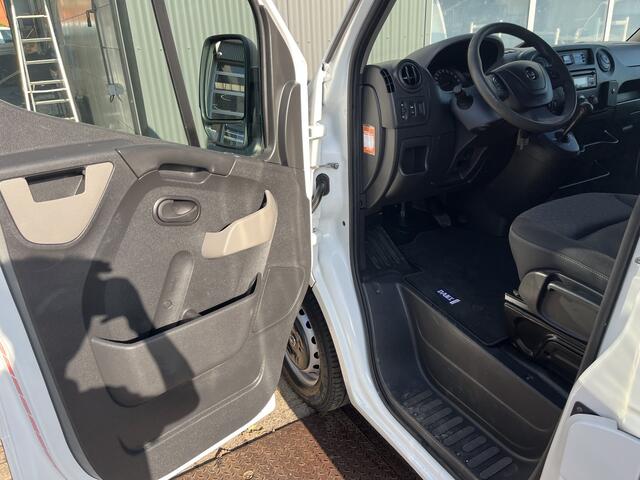 Opel MOVANO 2.3 CDTI BiTurbo L1H2 Airco Cruise controle Kastinrichting Parkeersensoren achter Achteruitrijcamera Telefoon voorbereiding Schuifdeur Euro 6 Ook ideaal voor ombouw naar camper !!