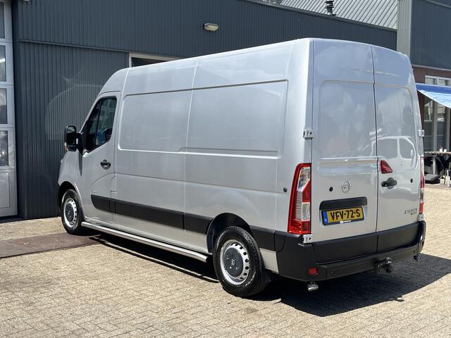 Opel MOVANO 2.3 CDTI L2H2 170pk Automaat Airco Cruise controle Trekhaak 2500kg trekgewicht Camera Telefoon voorbereiding Schuifdeur 3-Persoons Euro 6