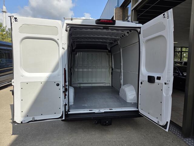 Opel MOVANO 103Kw/140Pk L2H2 Links & Rechts Schuifdeur Airco Cruisecontrol 2500Kg Trekhaak