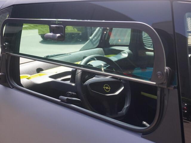 Opel Rocks-e Base