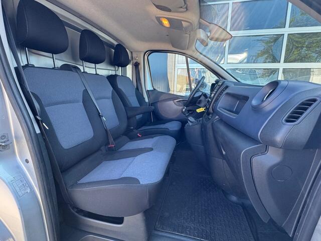 Opel VIVARO 1.6 CDTI 120PK L2H1 GB / Dubbele schuifdeur / Airco / Trekhaak /