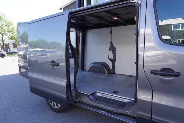 Opel VIVARO 1.6 CDTI 126PK EURO 6 - Airco - Navi - Cruise - Stoelverwarming - ¤10.900,- Excl.
