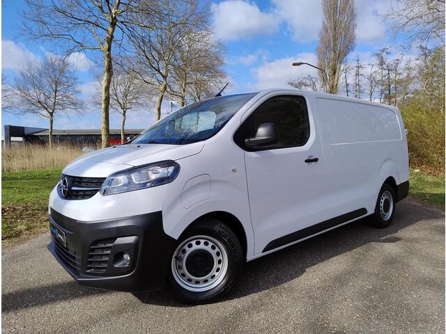 Opel VIVARO Vivaro-e L3 75 kWh 136pk AUTOMAAT | ACTIE OP = OP! | Bestuurdersstoel comfort | Passagiersstoel | NAVI | Multimedia | Apple Carplay | Android Auto | Parkeersensoren achter | ECall pakket met geprogrammeerd voorverwarmen | Laadkabel | Reservewiel | van ¤48