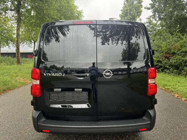 Opel VIVARO Vivaro-e L3 75 kWh 136pk AUTOMAAT | ACTIE OP = OP! | 2-zits | Passagiersstoel voorin | NAVI | Multimedia | Carplay | Parkeersensoren achter | ECall pakket met voorverwarmen | Bestuurdersstoel comfort | Reservewiel | van ¤48.685 voor ¤31.995 | N0001