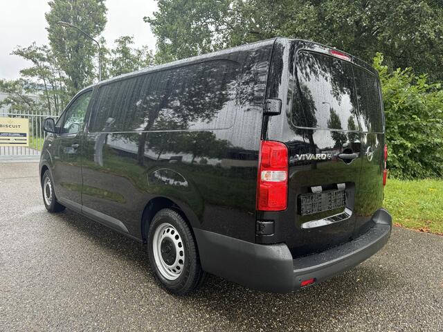Opel VIVARO Vivaro-e L3 75 kWh 136pk AUTOMAAT | ACTIE OP = OP! | 2-zits | Passagiersstoel voorin | NAVI | Multimedia | Carplay | Parkeersensoren achter | ECall pakket met voorverwarmen | Bestuurdersstoel comfort | Reservewiel | van ¤48.685 voor ¤31.995 | N0001