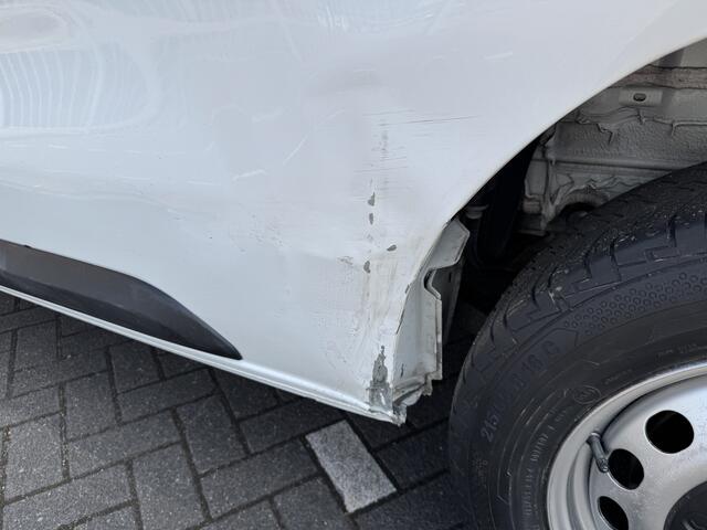 Opel VIVARO 2.0 CDTI L3H1 DC Edition | 6 Persoons | Parkeersensoren | Lichte schade | Cruise Control | Airconditioning | Bluetooth | Elektrische Spiegels |