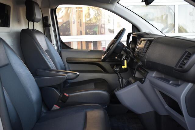 Opel VIVARO 2.0 CDTI L3H1 Edition / Airco / Cruise / Trekhaak