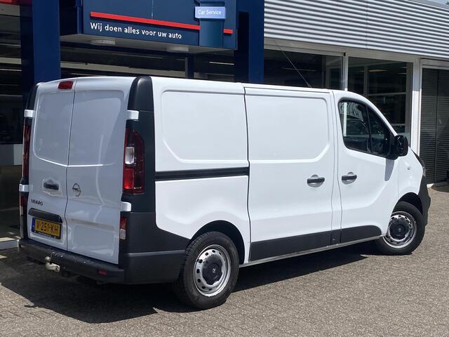 Opel VIVARO 1.6 CDTI L1H1 Selection 3-Zits / NL-Auto / Trekhaak / Zijschuifdeur-Rechts / Houten-Vloer / Radio-Bluetooth / Airco / ELKTR-Pakket / ENZ.
