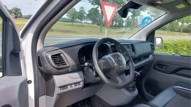 Opel VIVARO 2.0 CDTI L2H1 Edition AIRCO BJ 2021