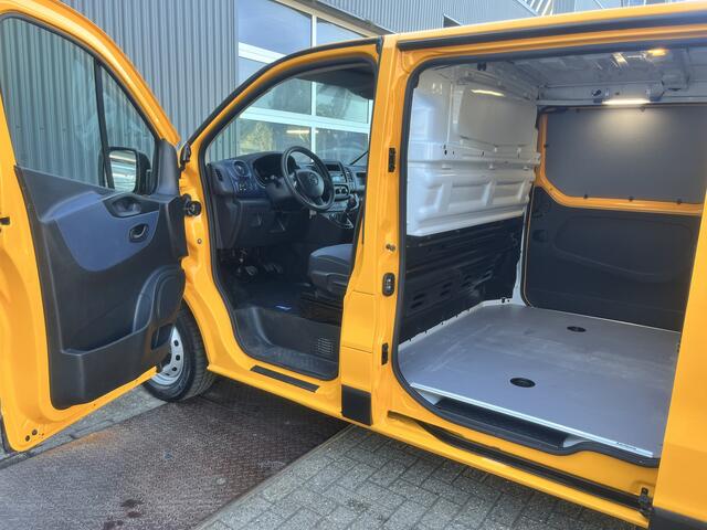Opel VIVARO 1.6 CDTI L1H1 Dubbele schuifdeur Airco Cruise control Trekhaak 2000kg trekgewicht Bluetooth telefoon voorbereiding 3-Persoons 1e eigenaar Euro 6