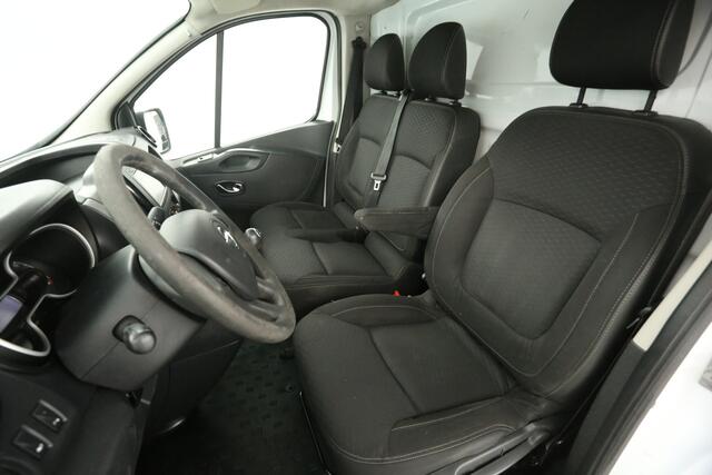 Opel VIVARO 1.6 CDTI L1H1 Airco Cruise Navigatie PDC 3 Persoons Imperiaal Elektrpakket Schuifdeur