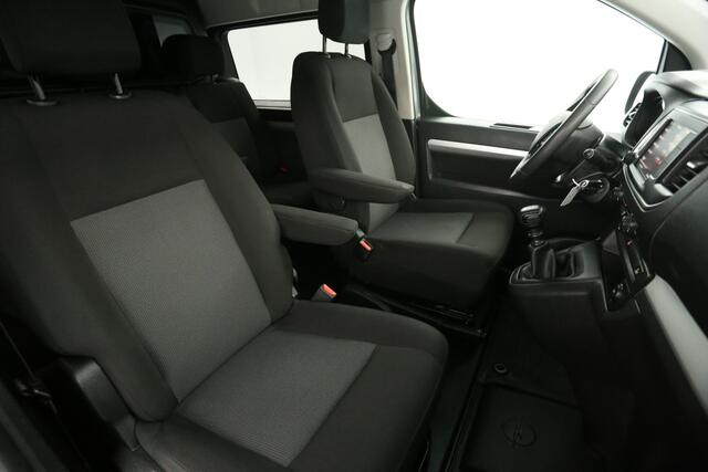 Opel VIVARO 2.0 CDTI L3H1 | Dubbele Cabine | 5 Persoons | Camera Airco Carplay Cruise Trekhaak Navi PDC