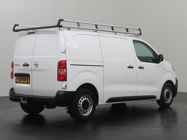 Opel VIVARO 2.0CDTI 122PK Lang Edition | Imperiaal | Trekhaak | Navigatie | Camera | 3-Persoons | Betimmering