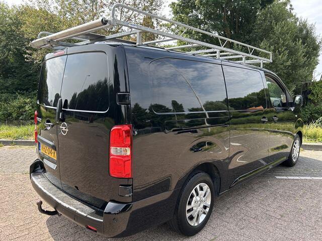 Opel VIVARO 2.0 CDTI L3H1 DC Innovation | 5 Persoons | Trekhaak | Imperiaal | Apple Carplay | Camera | Nav |
