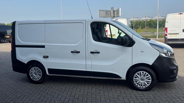 Opel VIVARO 1.6 CDTI 70KW 95PK EURO 6 AIRCO/ CRUISE CONTROL/ BIJRIJDERSBANK/ 100% DEALERONDERHOUDEN