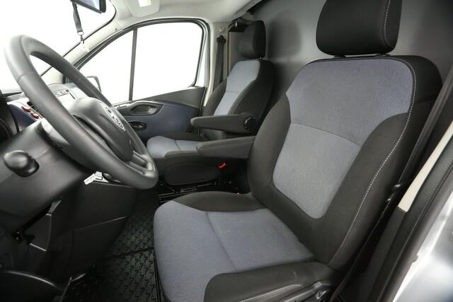 Opel VIVARO 1.6 CDTI L1H1 Airco Camera Cruise Trekhaak Navigatie PDC 3 Persoons