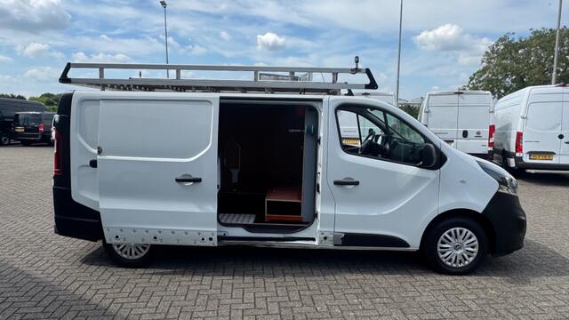 Opel VIVARO 1.6 CDTI 92KW 125PK L2H1 EURO 6 AIRCO/ NAVIGATIE/ CRUISE CONTROL/ IMPERIAAL/ TREKHAAK/ 100% DEALERONDERHOUDEN