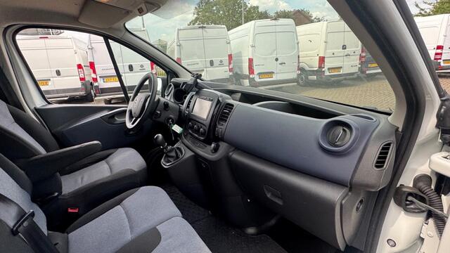 Opel VIVARO 1.6 CDTI 92KW 125PK L2H1 EURO 6 AIRCO/ NAVIGATIE/ CRUISE CONTROL/ IMPERIAAL/ TREKHAAK/ 100% DEALERONDERHOUDEN
