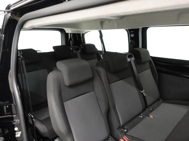 Opel VIVARO Vivaro-e Combi L3H1 75 kWh Vivaro-e Combi 75-kWh L3H1 9-persoons PERSONENBUS Airco Navi PDCA Sidebars