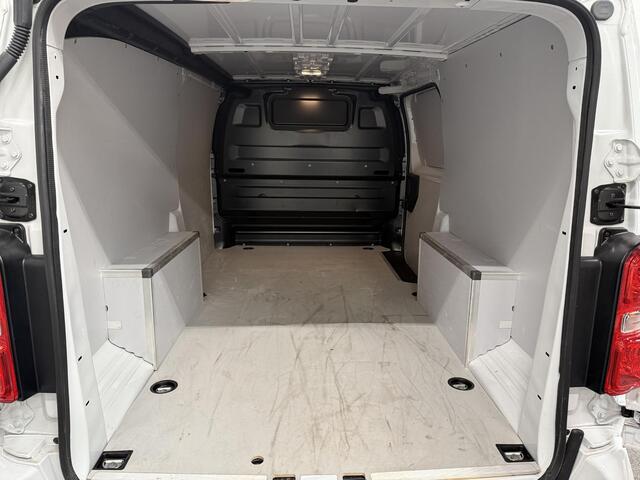 Opel VIVARO 2.0 Diesel 180PK L3 Automaat Apple Carplay / Android Auto Parkeersensoren V+A Trekhaak Camera Navigatie Cruise Control LED koplampen houten afwerking laadruimte