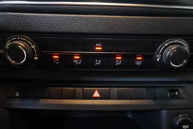 Opel VIVARO Vivaro-e Combi L3H1 75 kWh Opel Vivaro-e Combi 75-kWh L3H1 9-persoons PERSONENBUS Airco| Navi| PDCA