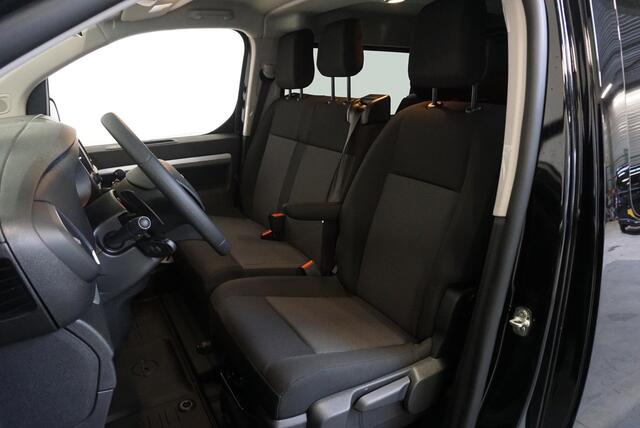 Opel VIVARO 2.0 CDTI L3H1 Dubbele Cabine Edition Automaat Airco Navi Trekhaak