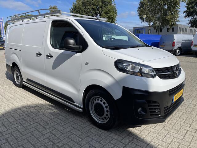 Opel VIVARO 2.0 CDTI 144pk L3H1 Edition / vaste prijs rijklaar ¤ 17.950 ex btw / lease vanaf ¤ 302 / airco / cruise / half leer / navigatie / achteruit rijcamera / euro 6 ! / imperial