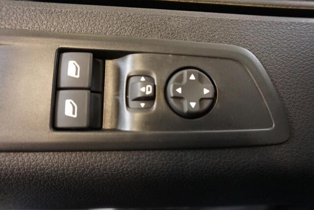 Opel VIVARO 2.0 CDTI L3H1 145p Automaat DC Edition 6-zits | Navi | Airco | Trekhaak | Trekhaak