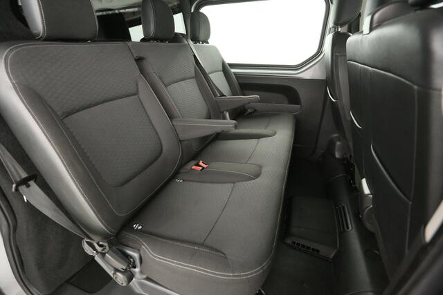 Opel VIVARO 1.6 CDTI L2H1 | DC | 6-Zits | Airco | Cruise | Camera | Navi | Parkeersens. | Trekh. | Imperiaal